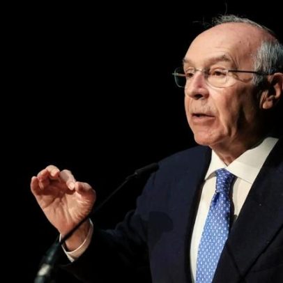 Marques Mendes alerta para centralismo do Estado e reúne Açores e Madeira