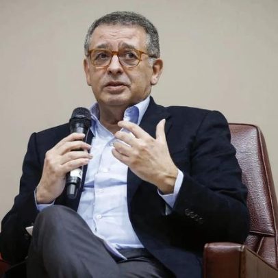 António José Seguro pretende manter estabilidade constitucional