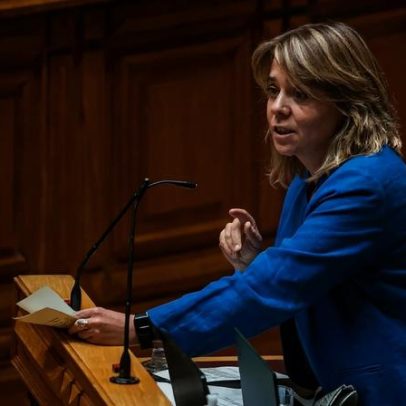 Catarina Martins defende campanha centrada nas crises do país, não em casos