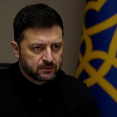 Zelensky diz à UE para não decidir sobre adesão pensando na Rússia