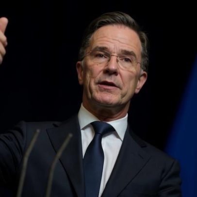 Chefe da NATO exclui adesão e exige garantias fortes contra a Rússia
