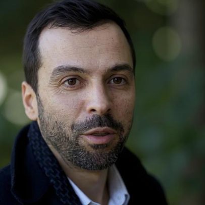 Candidato Jorge Pinto pede evitar suspeitas sobre o PM no caso Spinumviva