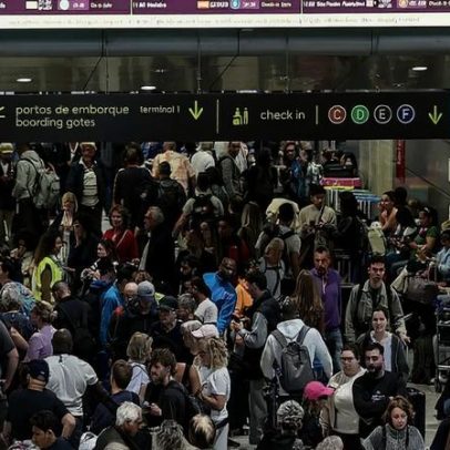 Governo afirma que filas e tempo de espera no aeroporto de Lisboa diminuíram