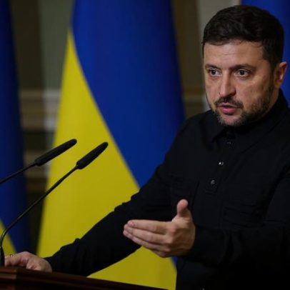 Zelensky chega à Flórida para encontro com Trump, europeus por telefone