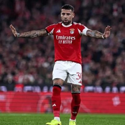 Mourinho veta saída de Otamendi em janeiro