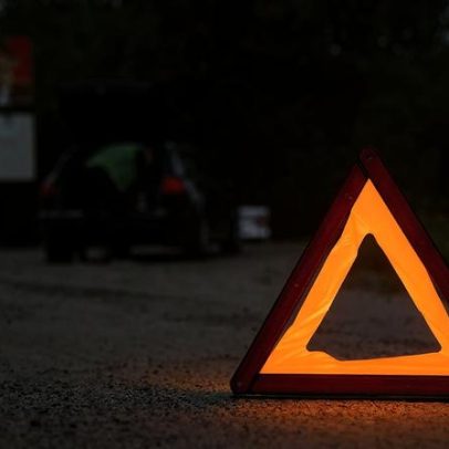 Espanha substitui triângulos por luz de sinalização a partir de 1 de janeiro