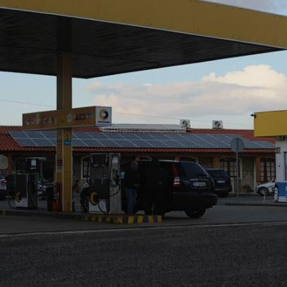 Assalto a posto de combustível com arma na Benedita
