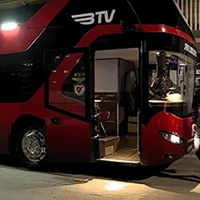 Sudakov a coxear após Farense-Benfica