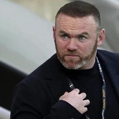 Rooney recorda a mudança para o Manchester United e revela ameaças de morte