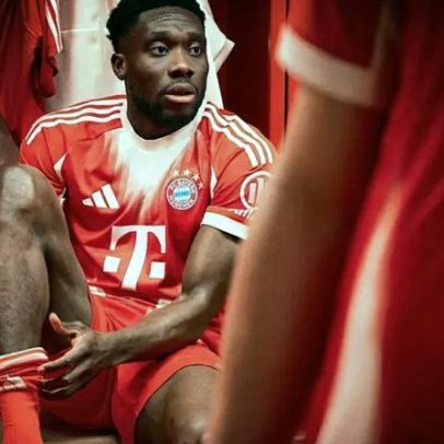 Alphonso Davies tem data de regresso após grave lesão