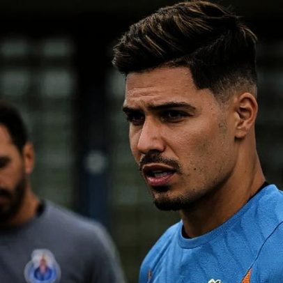 Francisco Moura fica apto para jogar por Alverca