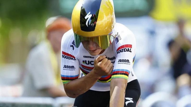 Evenepoel • Foto: EPA