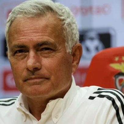 Mourinho comenta lista de talentos, desgaste e surpresas que não promoverá