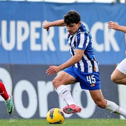 João Moreira fica no FC Porto até junho
