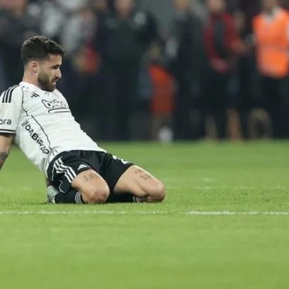 Rafa Silva deixa o Besiktas e mira voltar ao Benfica