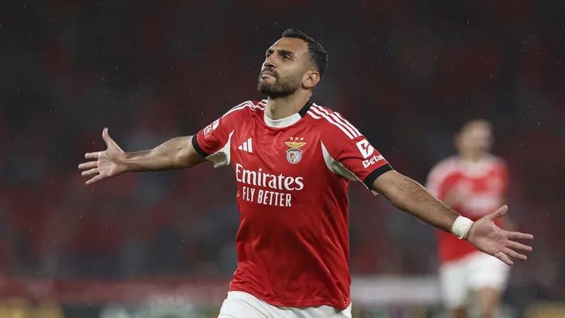 Pavlidis considera que os 100 milhões da sua cláusula de rescisão são "um exagero"