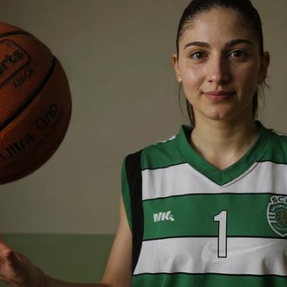 Benfica e Sporting feminino voltam a medir forças após 10 anos com Inês Faustino