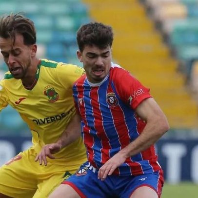 P. Ferreira-Felgueiras empata num jogo emotivo e polémico