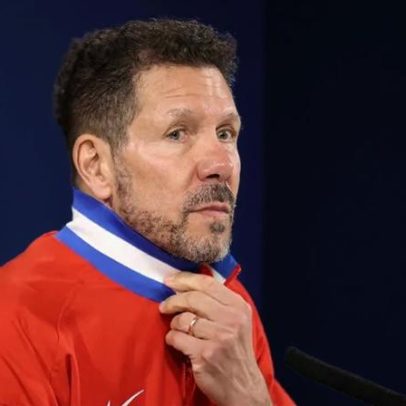 Simeone questiona por que Raphinha não ganhou a Bola de Ouro