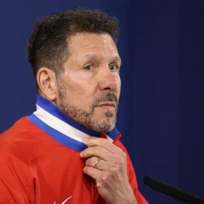 Simeone Questiona por que Raphinha não ganhou a Bola de Ouro