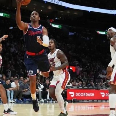 Chris Paul é dispensado pelos LA Clippers a meio do estágio, agitando a NBA