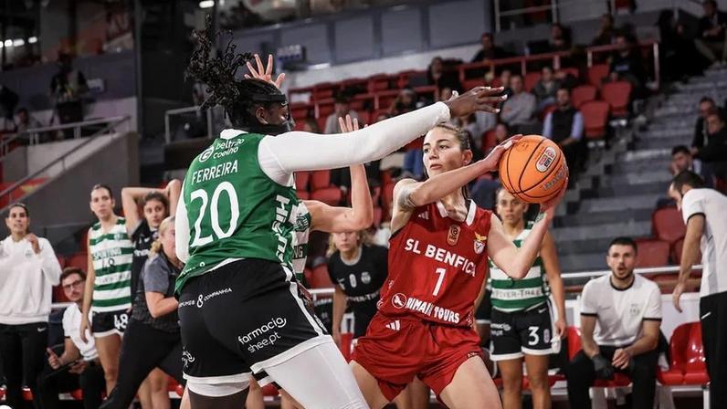 Benfica vence Sporting no dérbi feminino da Liga Betclic, 10 anos depois
