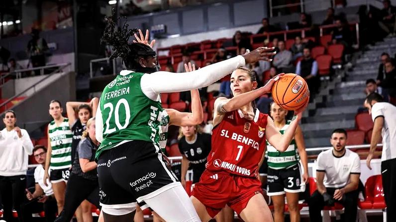 Benfica vence Sporting no dérbi feminino da Liga Betclic, 10 anos depois