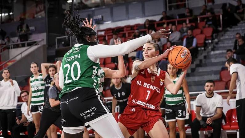 Benfica vence Sporting no dérbi feminino da Liga Betclic, 10 anos depois • Foto: FPB
