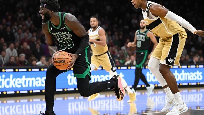 Neemias Queta em ação frente aos Washington Wizards