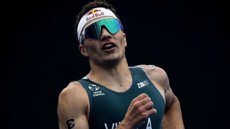 Vasco Vilaça segundo na estreia no Ironman 70.3 no Bahrain • Foto: Direitos Reservados