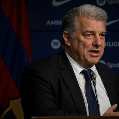 Laporta não se recandidata e evita comparações com Putin e Maduro