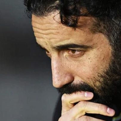 Médio do Manchester United está farto de Ruben Amorim e quer sair