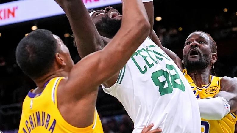Neemias Queta voltou a estar em destaque pelos Boston Celtics