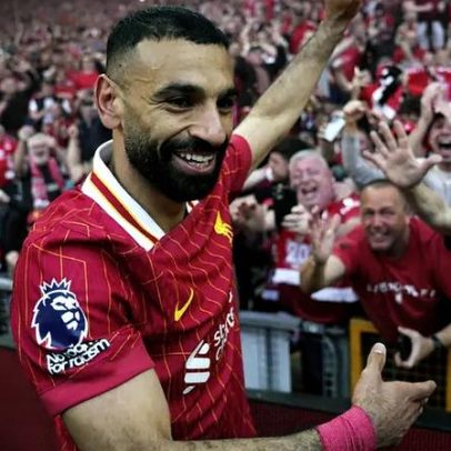 Michael Owen oferece conselho a Salah sobre o papel de líder da equipa