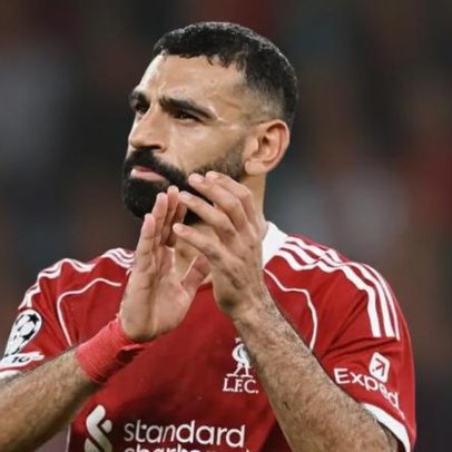 Figuras do Liverpool dizem que Salah é demasiado bom para ficar no banco