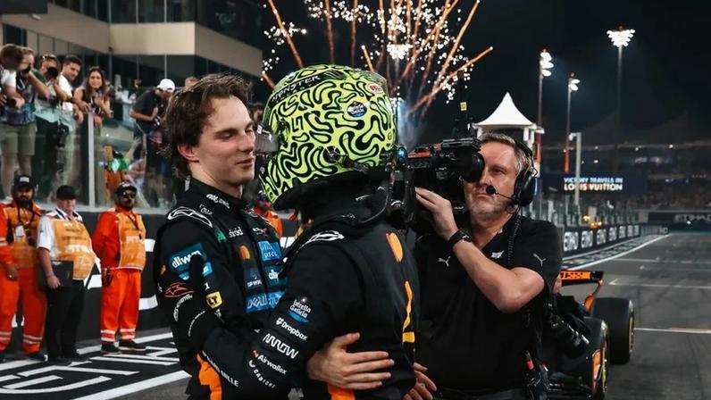 Oscar Piastri felicitou Lando Norris pela conquista do Mundial de Fórmula 1