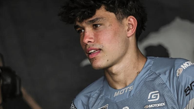 Piloto espanhol de motocross morre aos 17 anos durante uma sessão de treinos privada