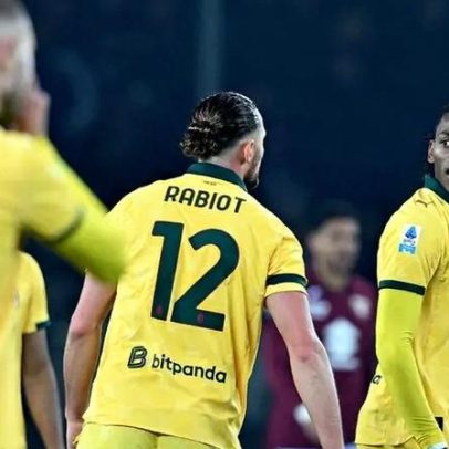 Rafael Leão sai lesionado na primeira parte do Torino-Milan