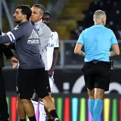 António Miguel Cardoso arbitra Guimarães-Gil Vicente; não marcaram penáltis