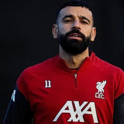 Alisson diz que ausência de Salah para o jogo resulta do que fez