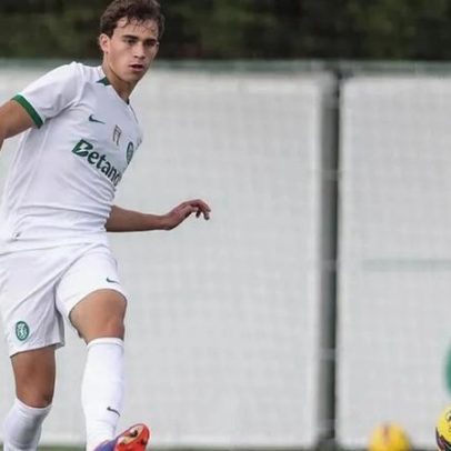 Taibo marca dois e o Sporting empata em Munique