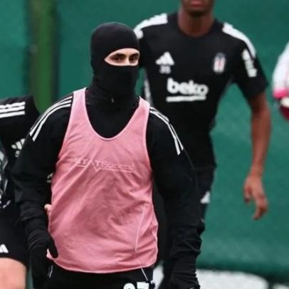 Rafa Silva em treino do Besiktas em camuflagem