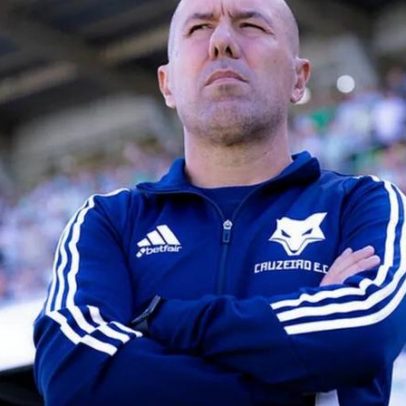 Leonardo Jardim só sai se quiser, afirma Pedro Lourenço