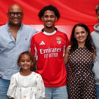 Duarte Soares faz golaço pelo Benfica e é destacado como lateral ofensivo