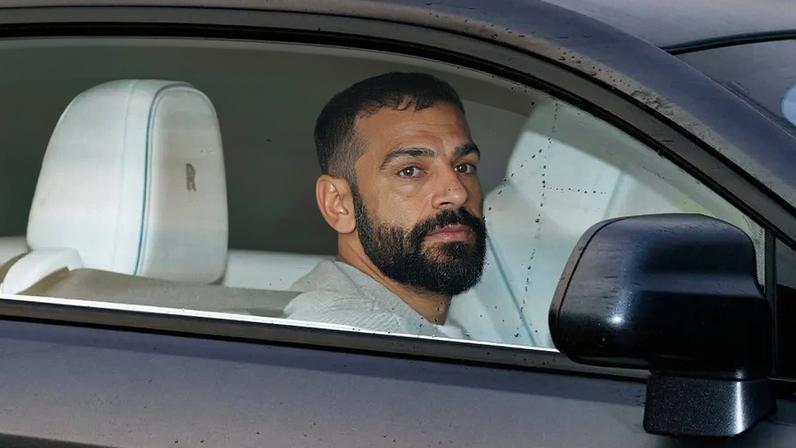 Salah tem um pé fora do Liverpool