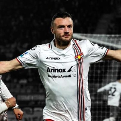 Jamie Vardy é o Jogador do Mês da Série A