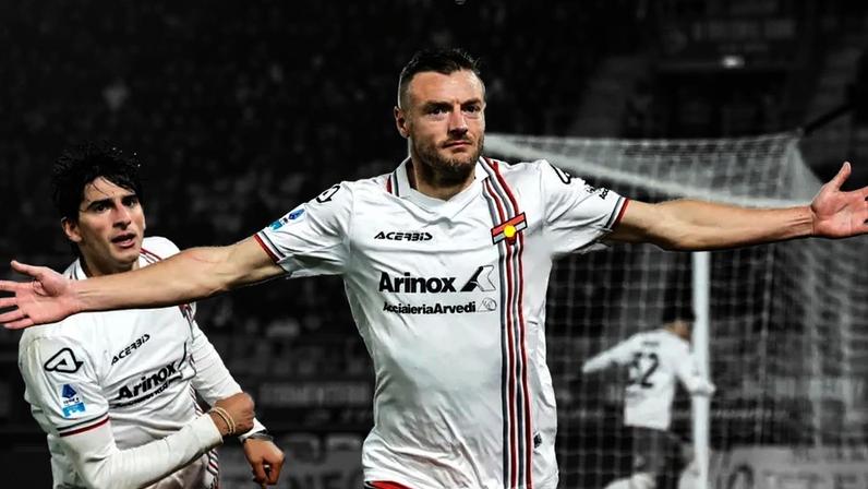 Jamie Vardy é nomeado Jogador do Mês da Serie A