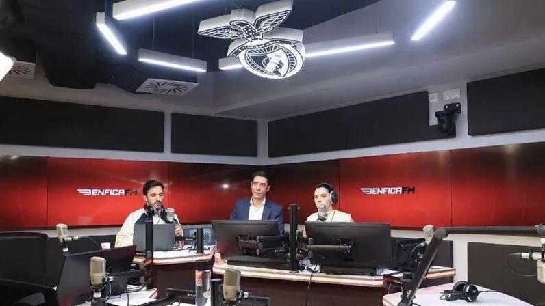 Benfica FM inicia emissões com garantia de sustentabilidade