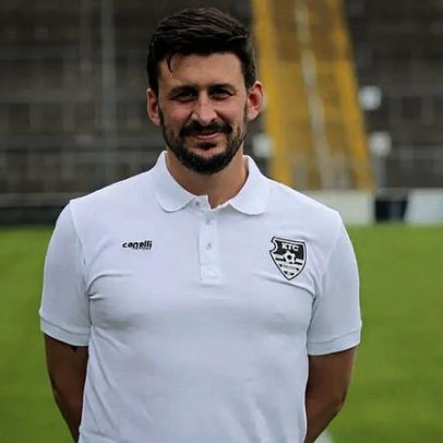 Dippel escolhido como chief scout do Benfica: análise aponta aposta de risco