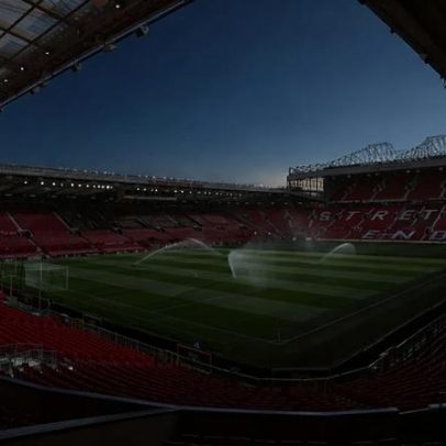 Ratcliffe reduz custos no Manchester United, incluindo corte na alimentação